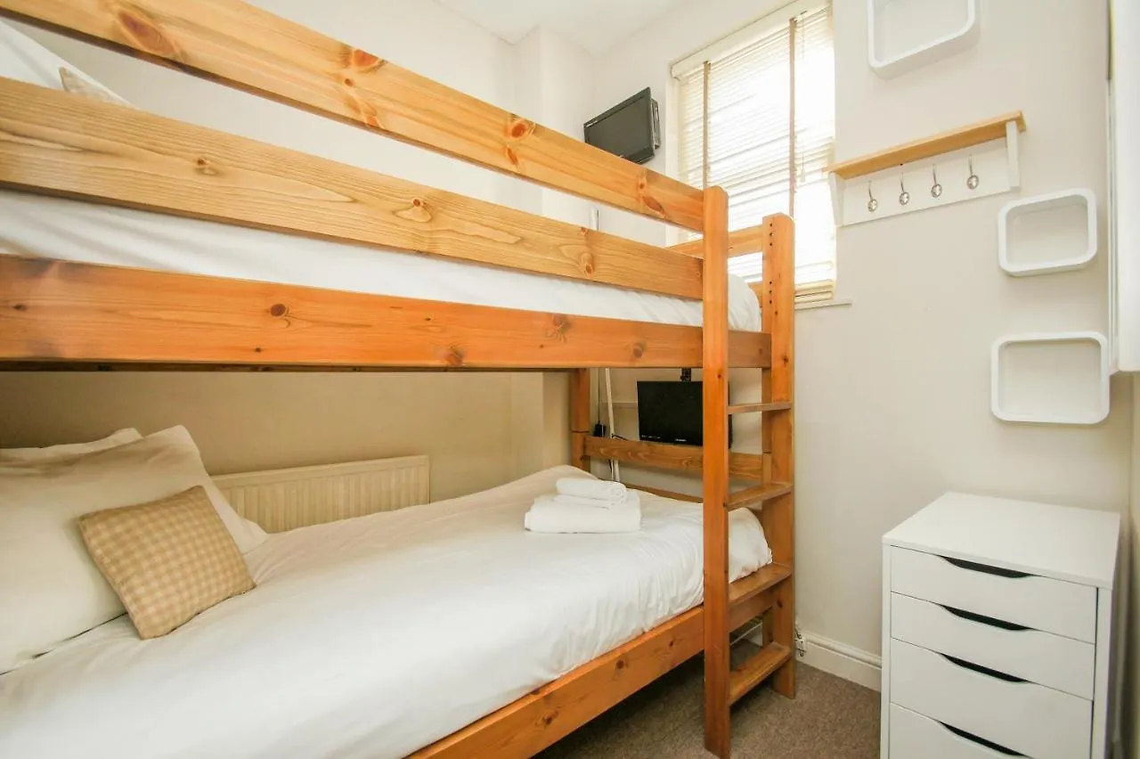 Wentworth House - By Brighton Holiday Lets